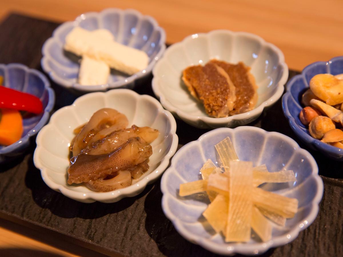 Uan Kanazawa Luaran gambar